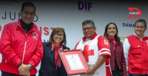 Lorena Cuéllar rinde homenaje a socorristas de la Cruz Roja en Tlaxcala